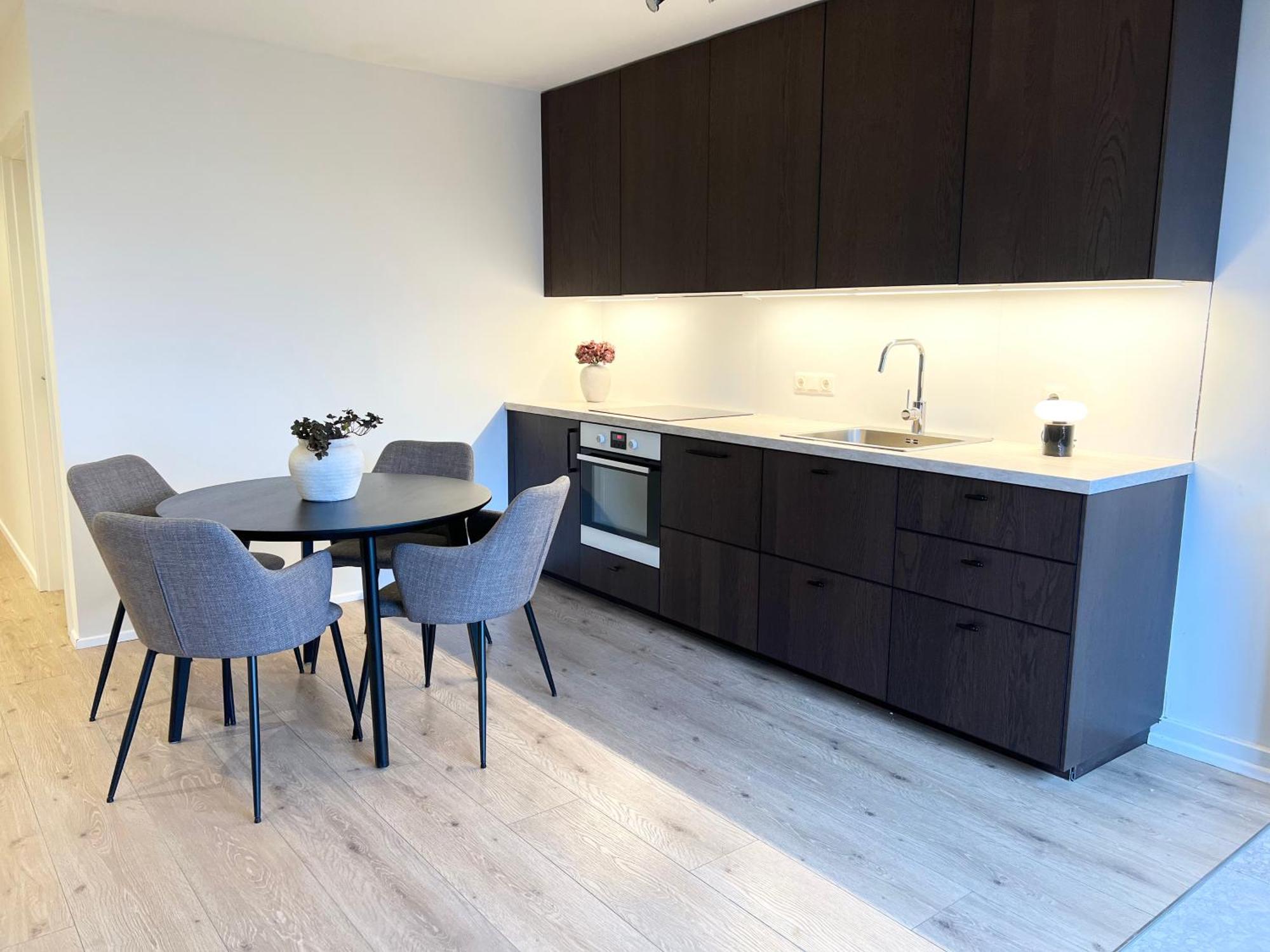 Lonith Apartments เฮิฟน์ ภายนอก รูปภาพ